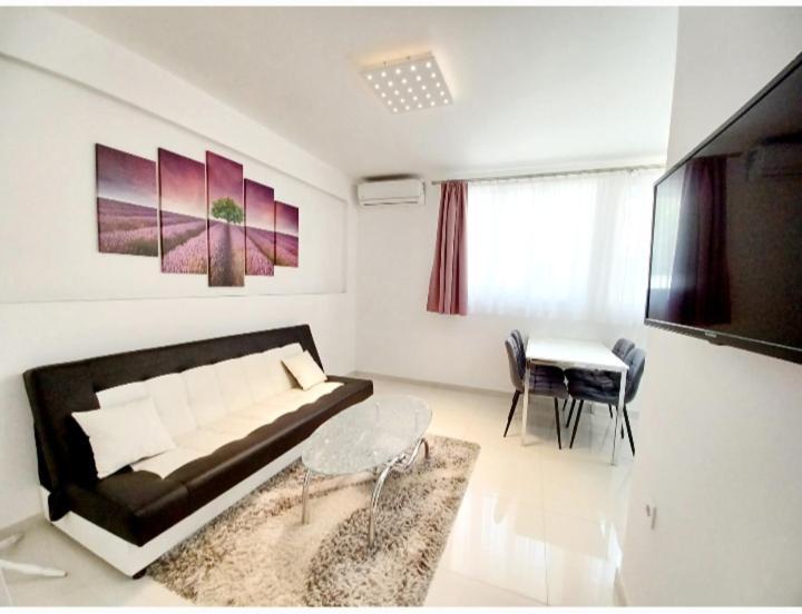 Silvia Apartmán Makarská